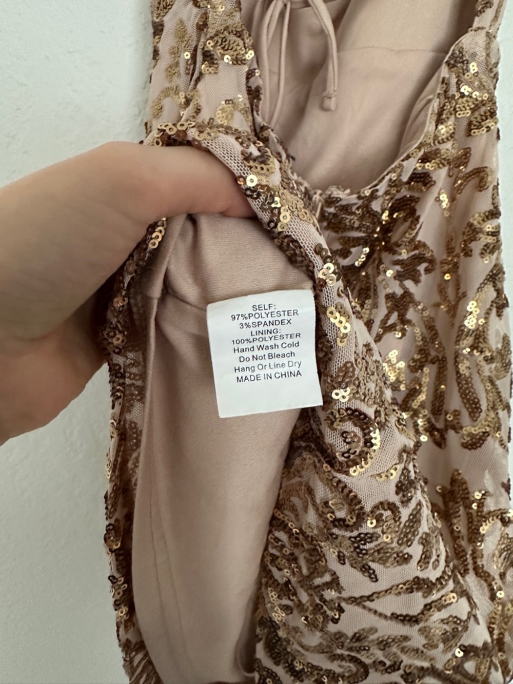 Windsor Sequined Lace-Up Back Bodycon Dress in Blush Gold S - Picture 7 of 8